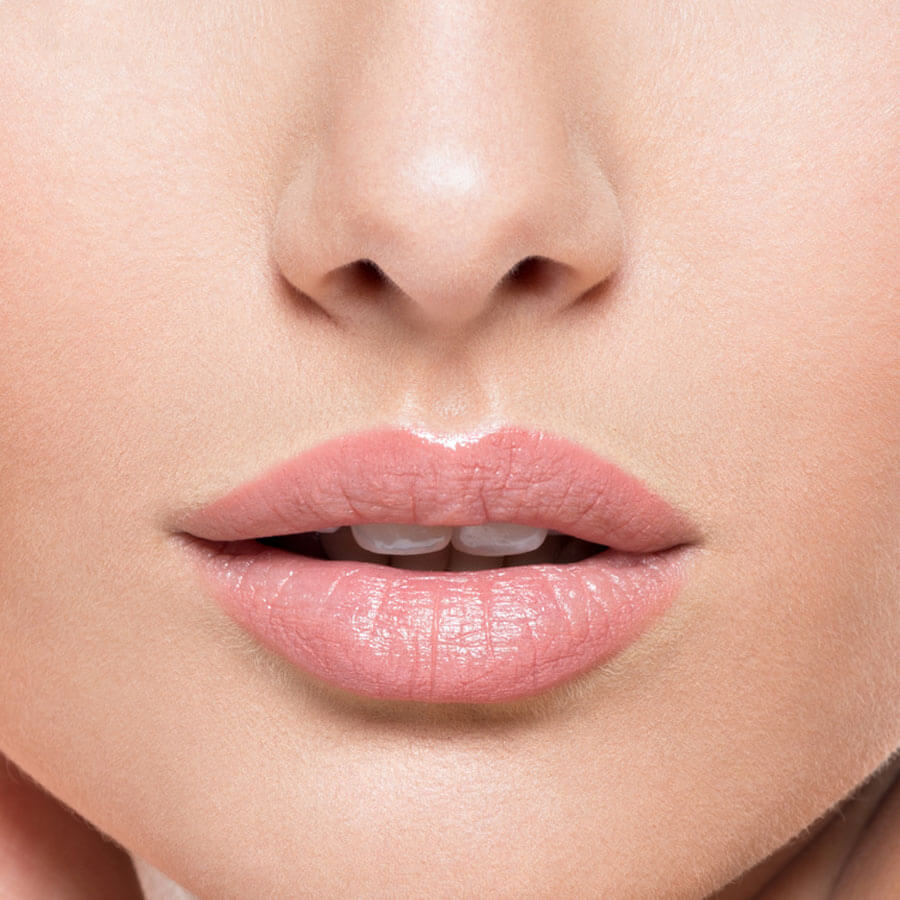 m-c-n_kosmetik_rheda-wiedenbrueck_behandlung-permanent-make-up-lippen.jpg
