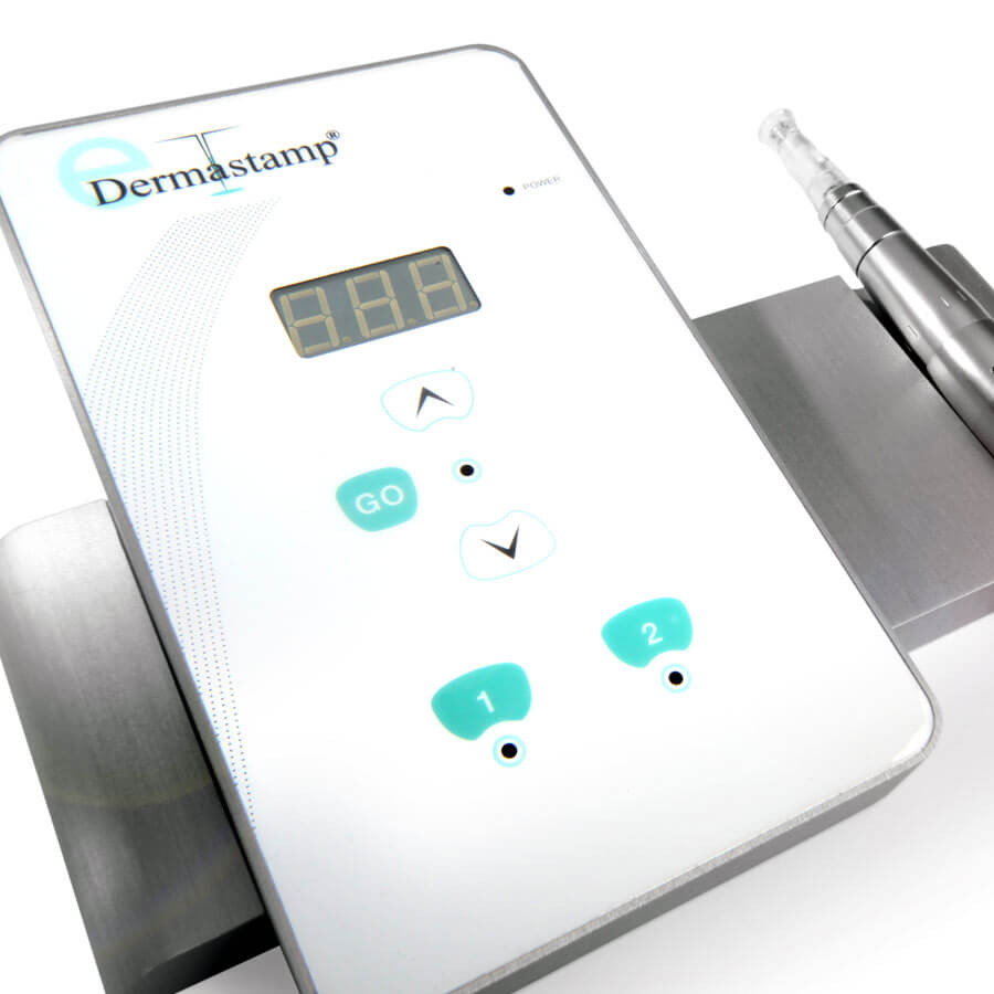 m-c-n_kosmetik_rheda-wiedenbrueck_behandlung_mikroneedling-mesoestetic_dermastamp.jpg