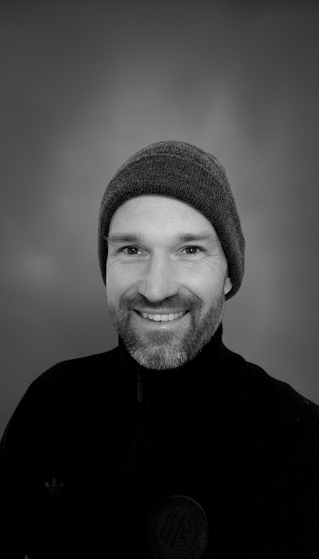 C. Manee small Luxury.jpg