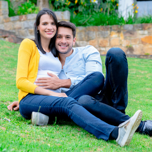 Paar Schwanger Babymoon (500 × 500 px) (9).png