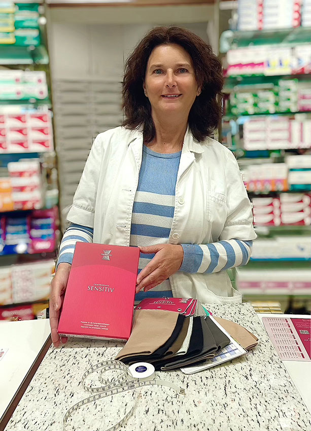 Auswahl Kompressionsstrümpfe in der Anna Apotheke