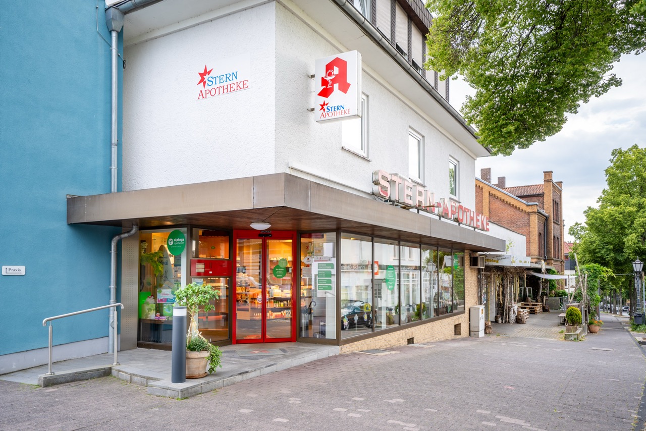 Außenansicht der Stern-Apotheke 