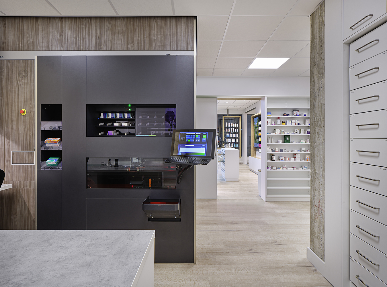 LAS_012 Fifi_klein.jpg