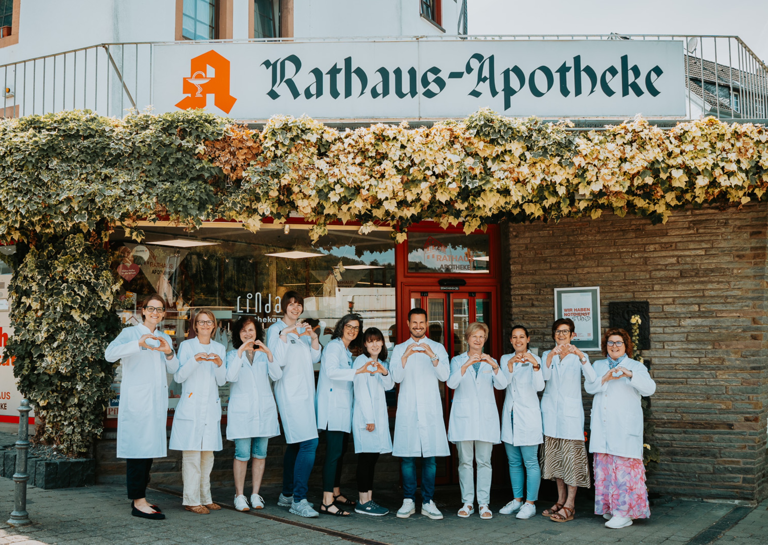 Team der Rathaus-Apotheke