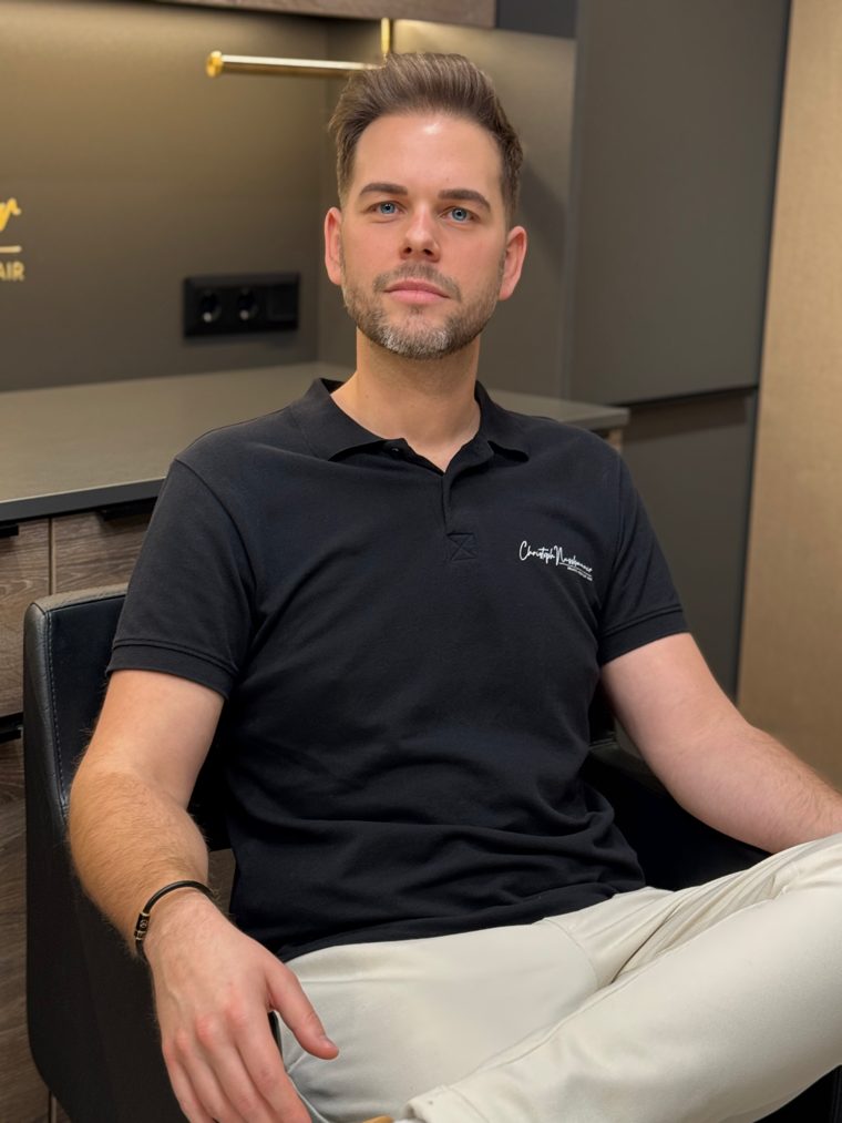 Christoph Nussbaumer in seinem Salon