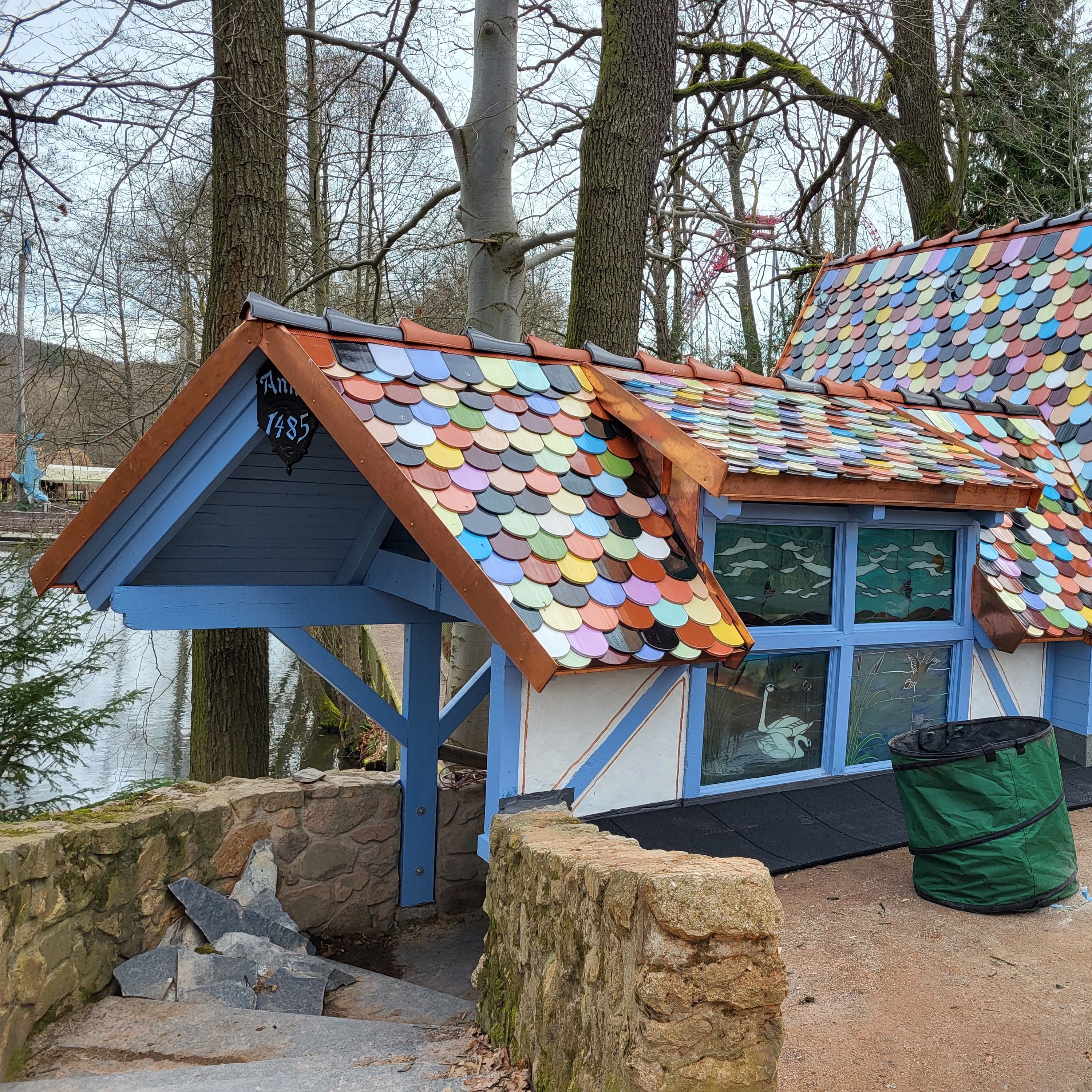 Dachkomplett Quadrat 2.jpg