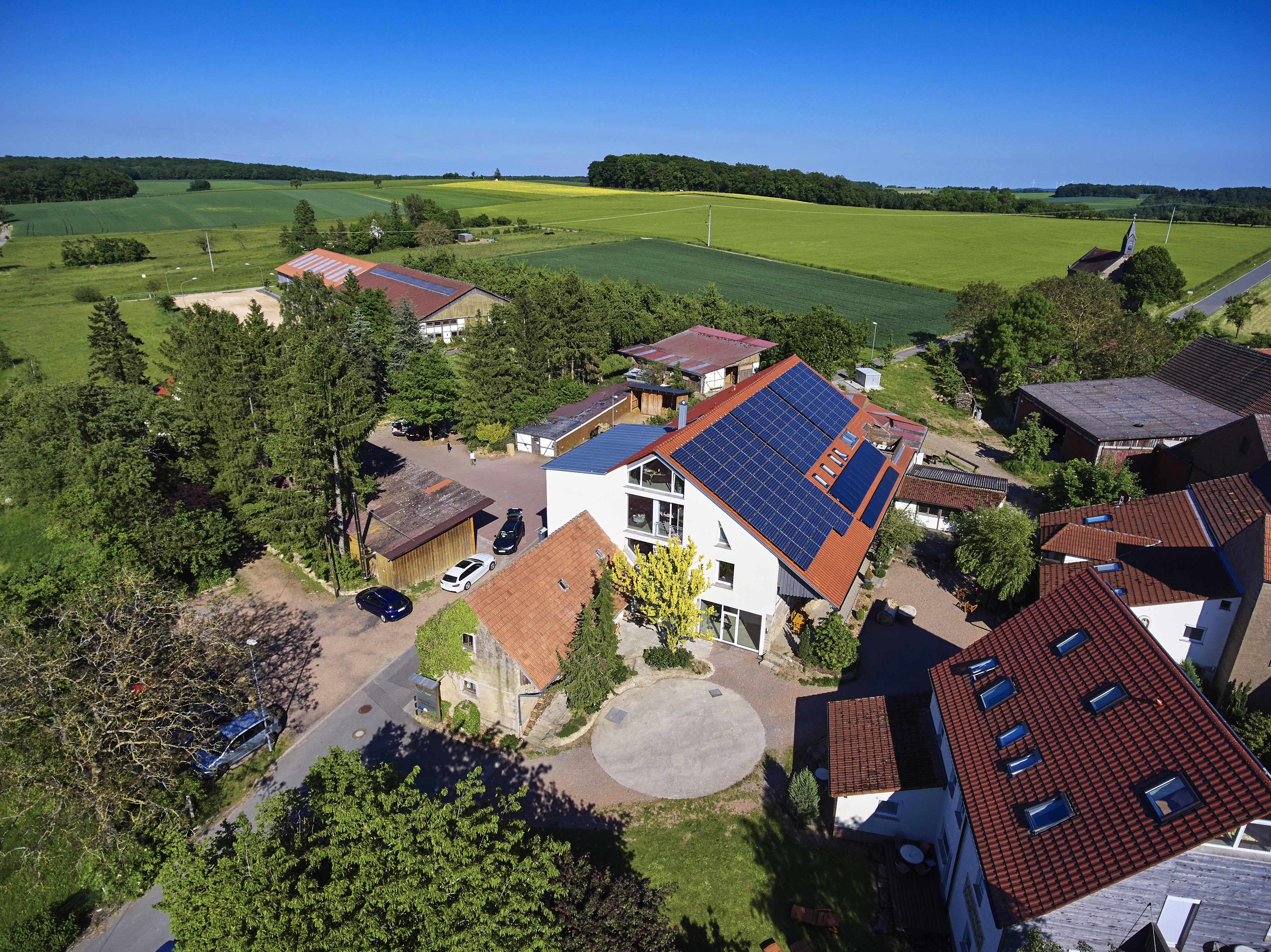 Luftbild Landhaus Fohlenblick.jpg