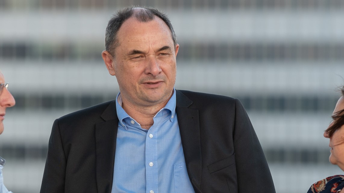 Foto Wolfgang 3 Ausschnitt 16zu9.jpg