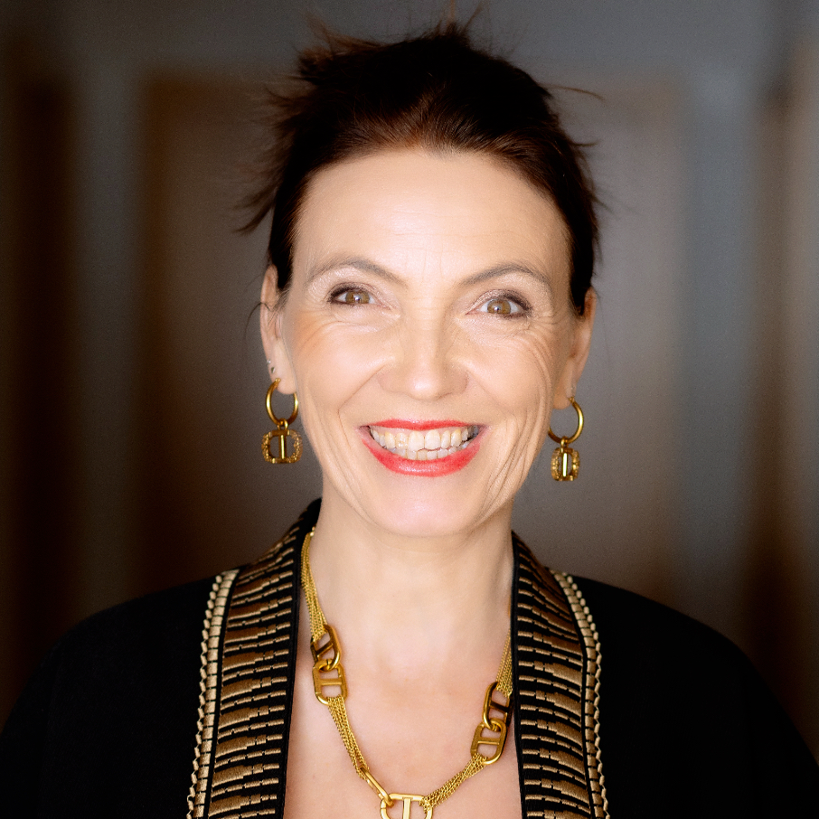 carmen-profilbild.png