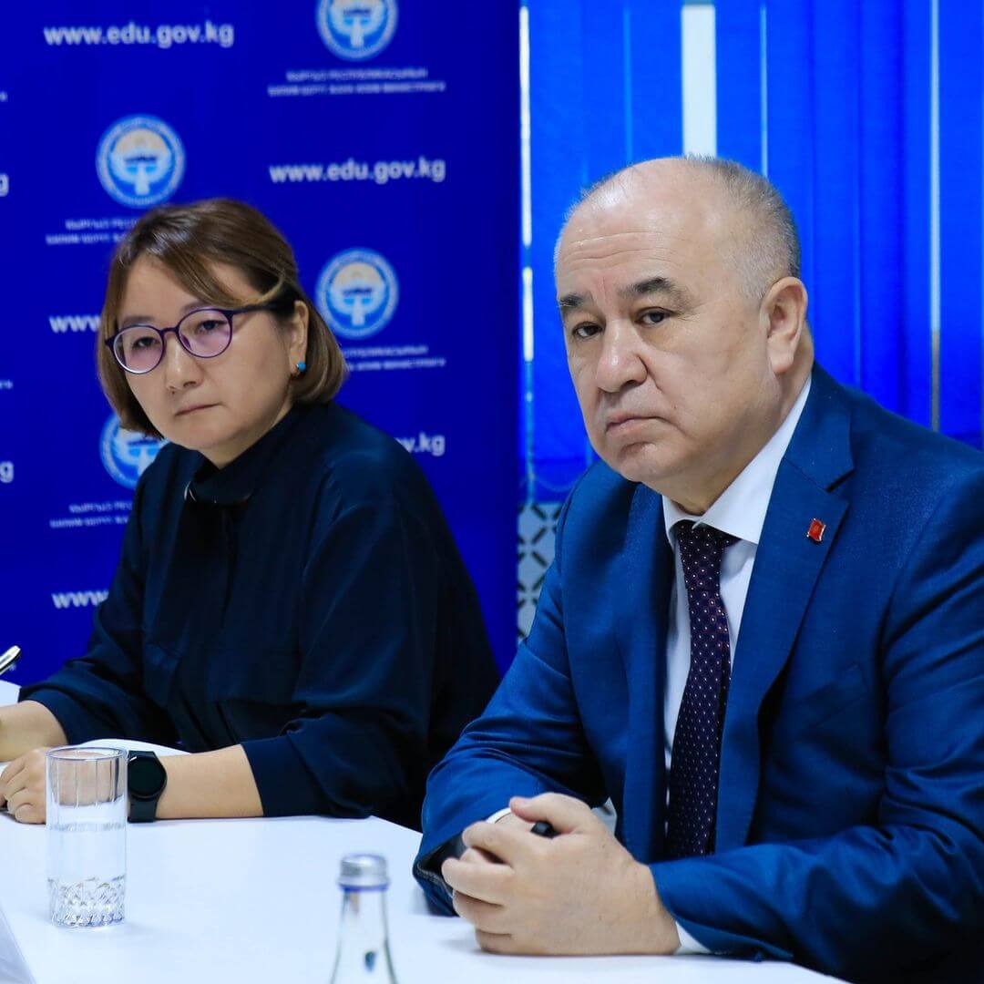 ГЕРМАНИЯДА АДИСТЕРДИ ИНТЕГРАЦИЯЛОО МҮМКҮНЧҮЛҮКТӨРҮ ТАЛКУУЛАНДЫ11-апрелде Билим берүү жана илим министри Догдуркүл Кендирбаева (1).jpg