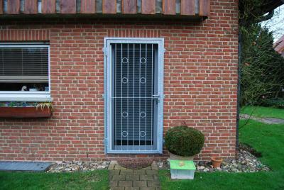 Fenstergitter & Gittertür.jpg