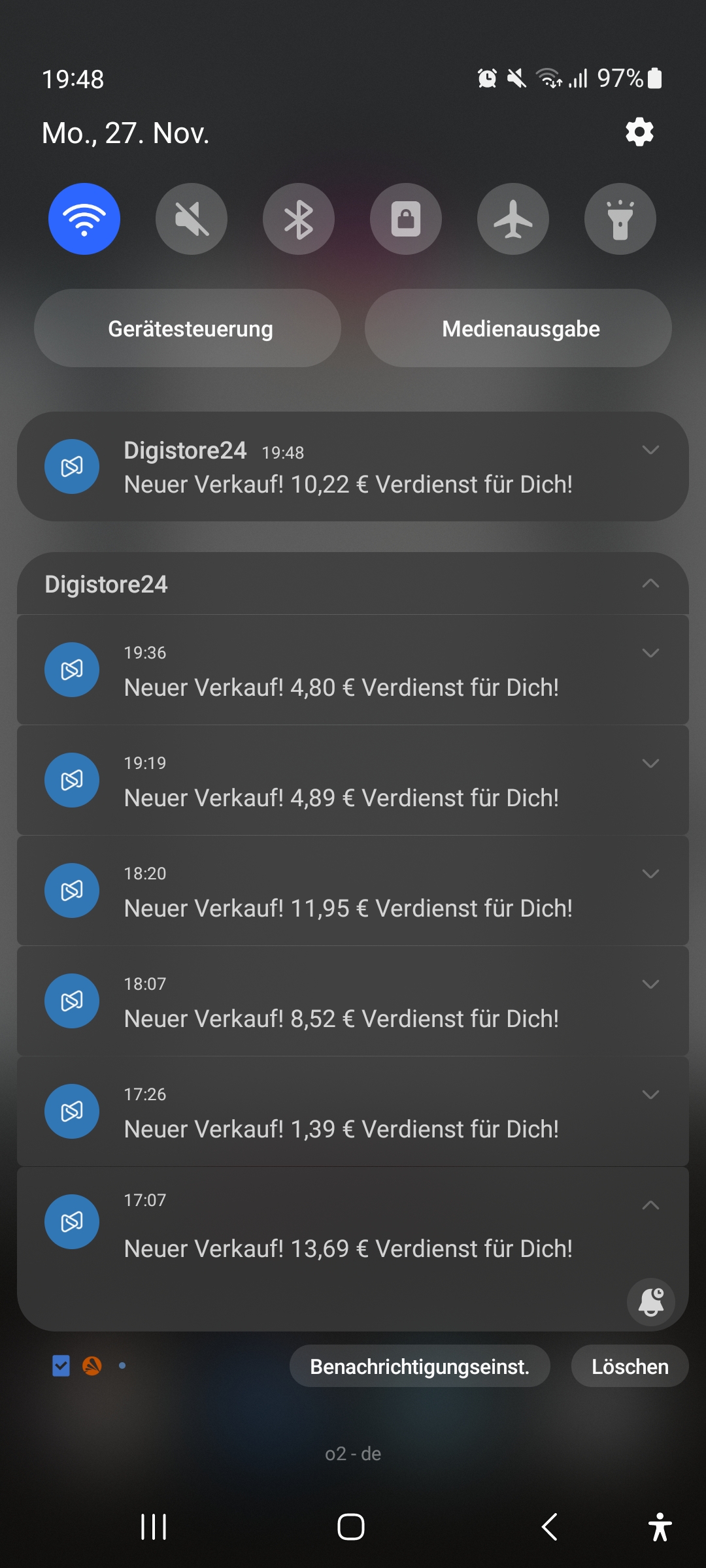 Screenshot_20231127_194859_One UI Home.jpg
