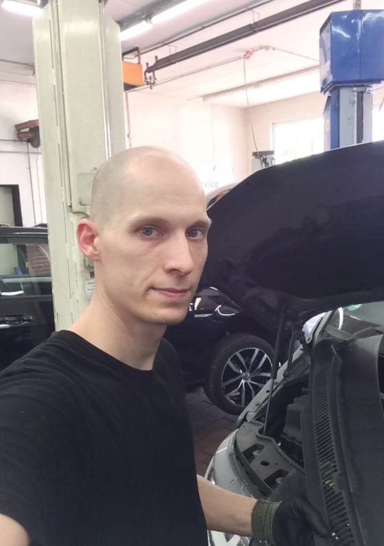Bildschirmfoto 2025-05-16 um 22.47.38.png