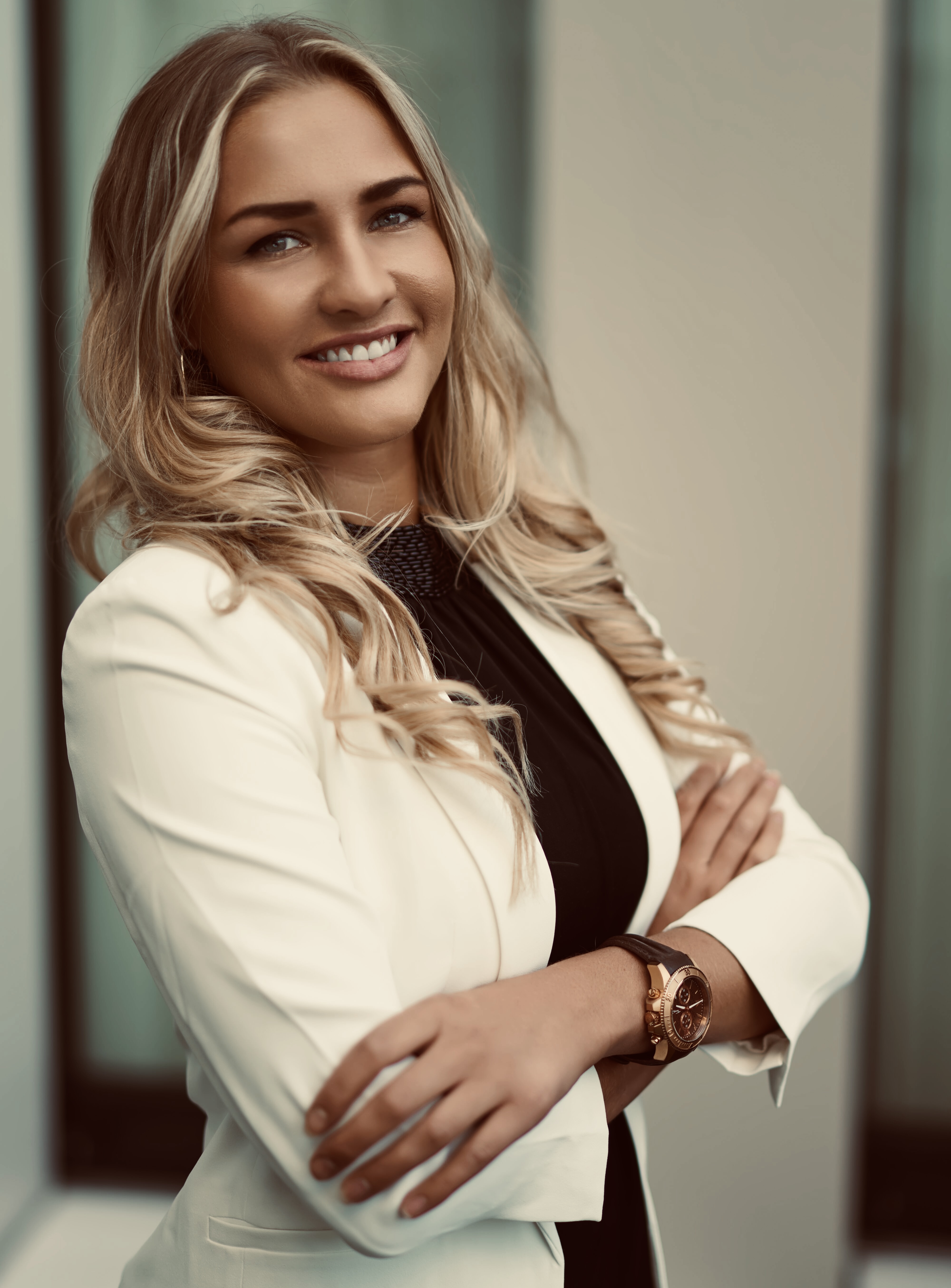 Sara Hering – persönliche Ansprechpartnerin für Versicherungen
