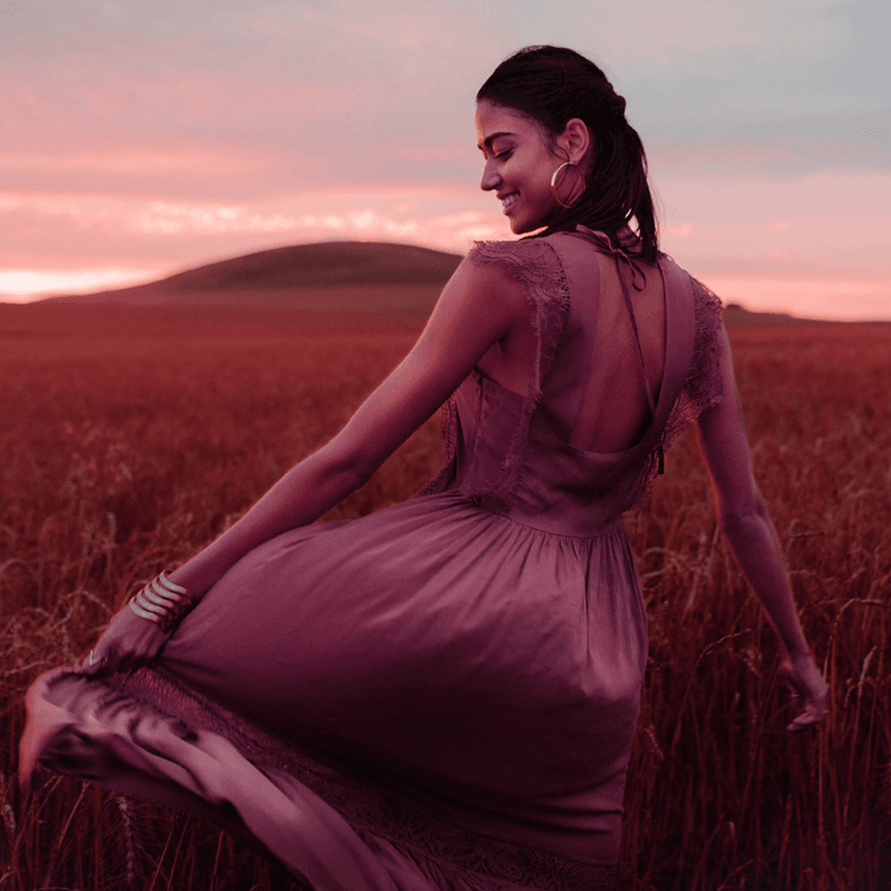 frau klein_klein_ros.png