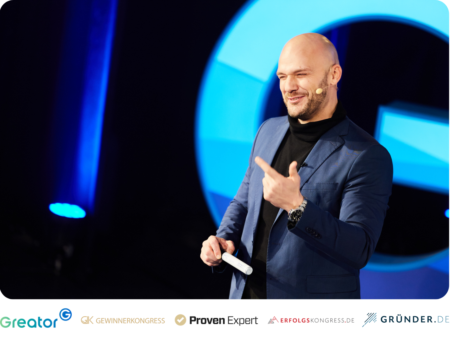 Lars Brenner - Landingpage Hintergrund (5).png