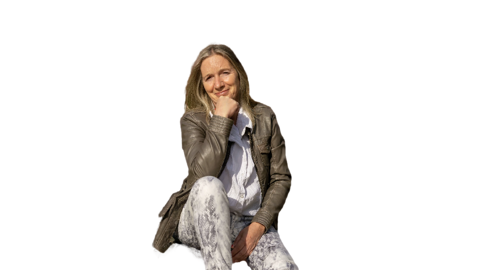 Annette ohne Hintergrund.png