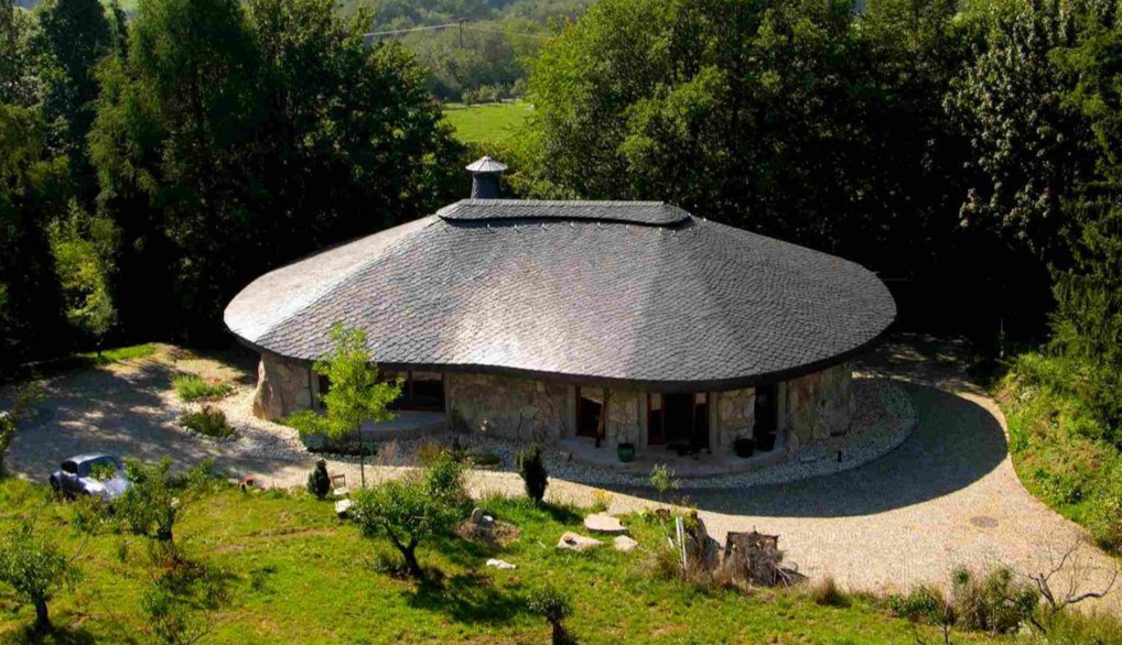 Foto Flinthouse oben.jpg