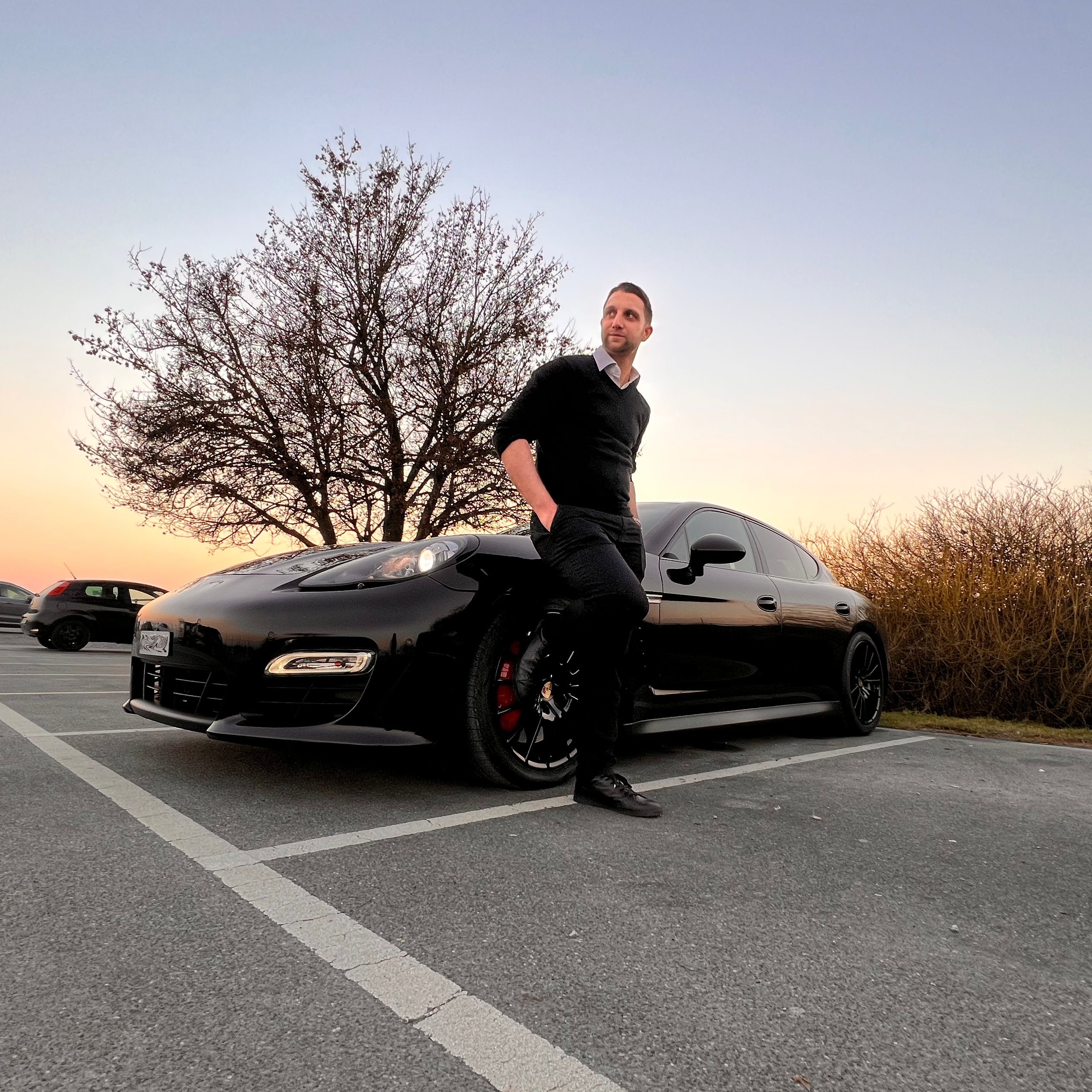 Nico-Porsche Panamera GTS 2 - 1-1.jpg