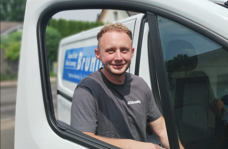 Bildschirm­foto 2023-07-14 um 13.53.26.png