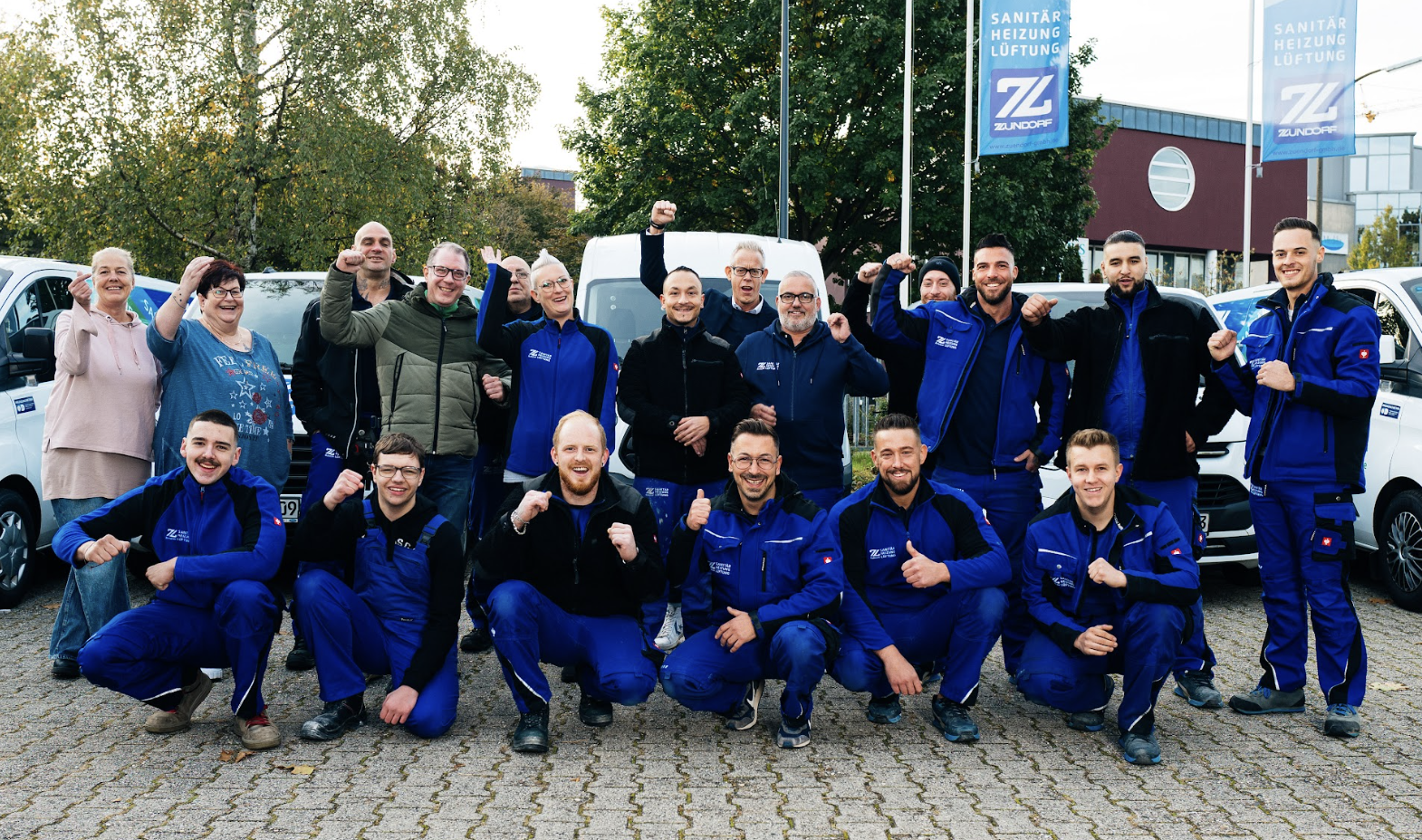 Bildschirm­foto 2023-11-10 um 17.55.01.png