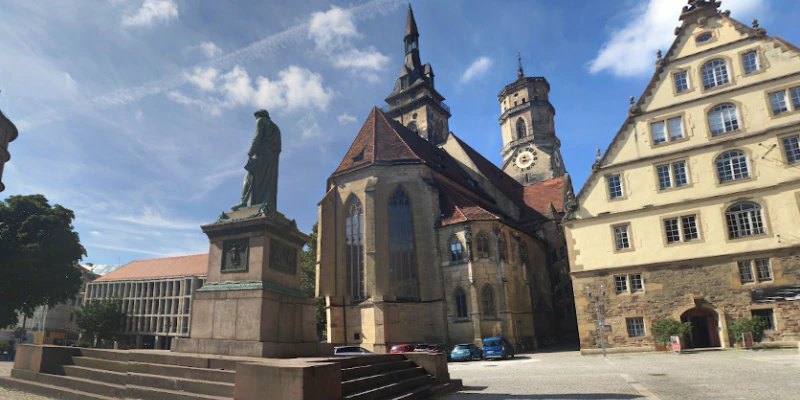 Stiftskirche in Stuttgart und Immobilienbewertung: Historische Einflüsse auf den Immobilienmarkt
