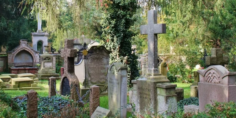 Birkach Friedhof und Immobilienbewertung: Historische Einflüsse auf den Immobilienmarkt in Stuttgart