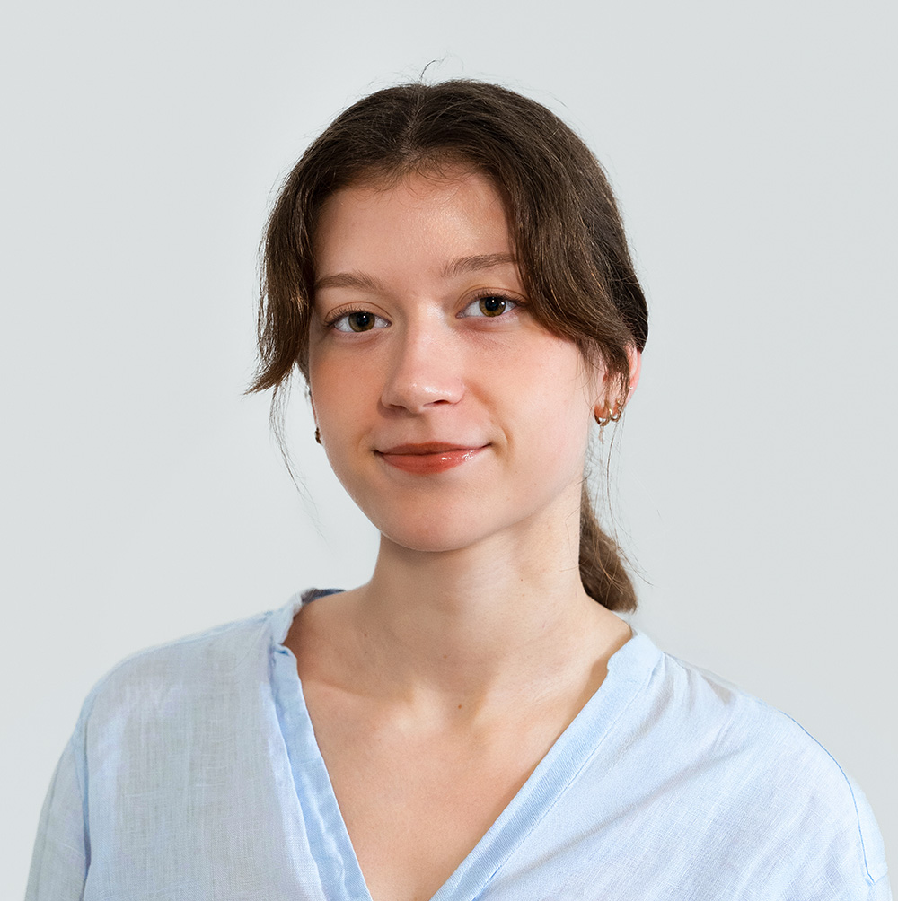 Alyssa Mitarbeiterfoto.jpg