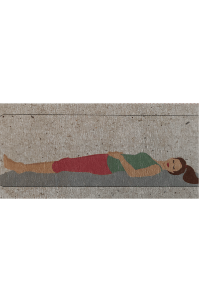 Liegende Yoga Frau