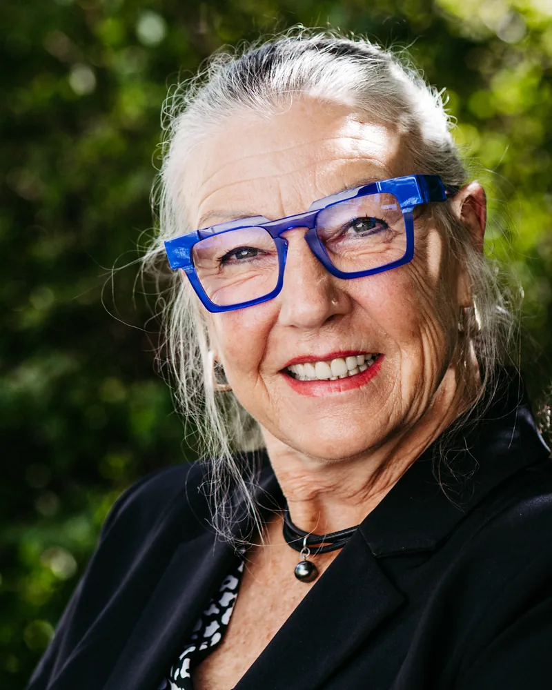Ritratto di Dagmar Langeneck, fondatrice di Onlinekongresswelten