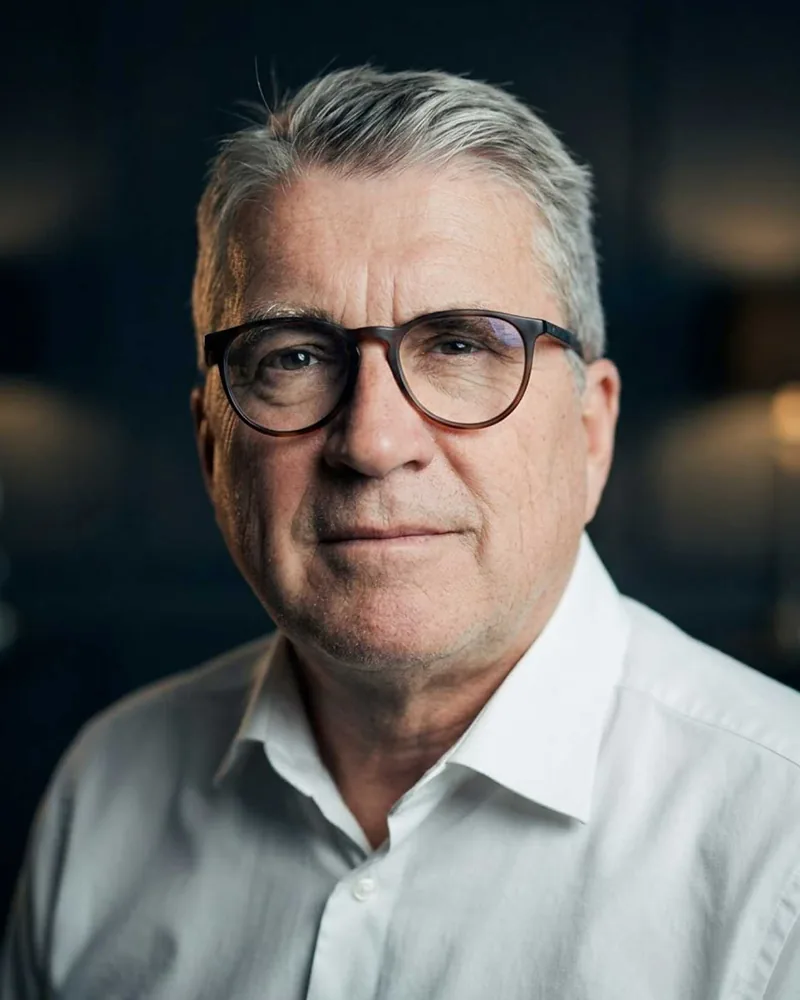 Ritratto di Uwe Klein, formatore di trading