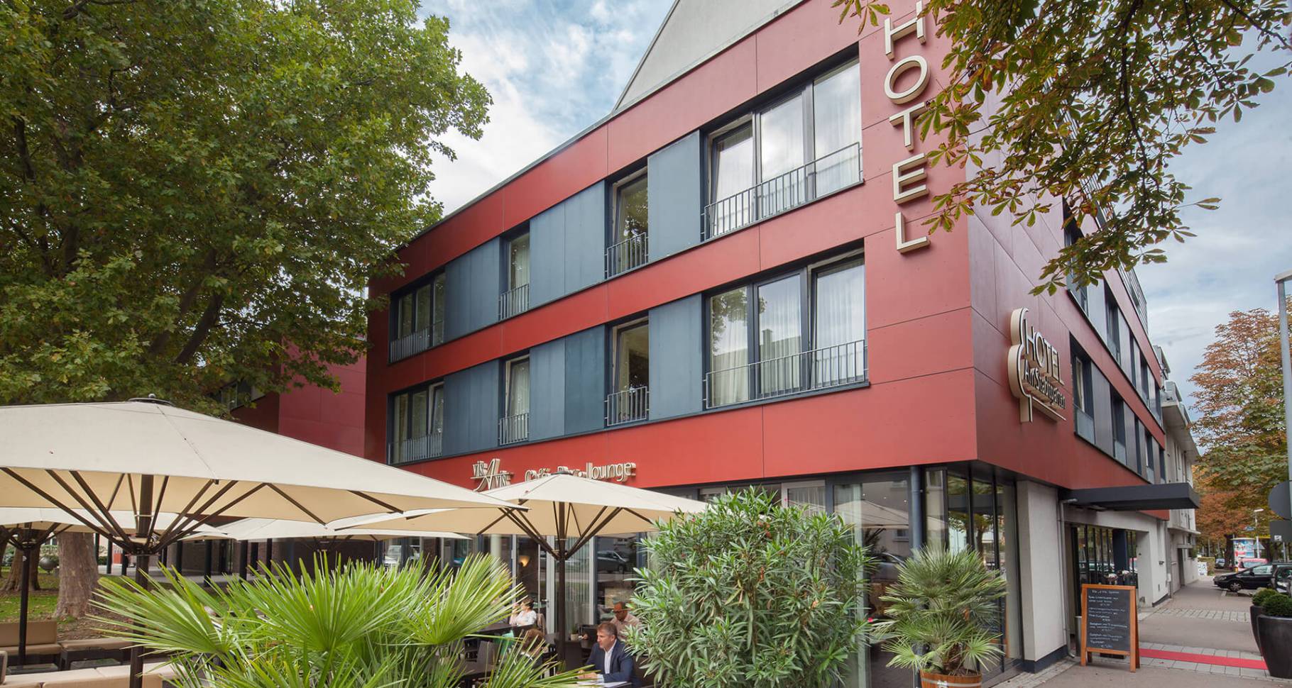 hotelaussen2.jpg