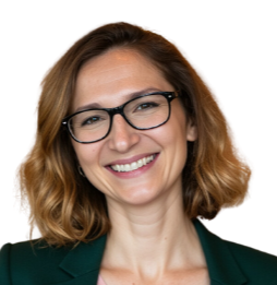anna milan freigestellt.png