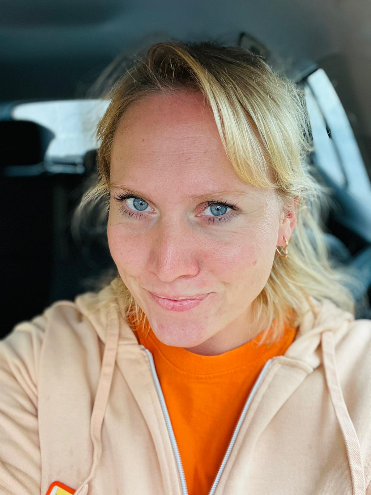 Janna Rau Pflegefachkraft.jpg