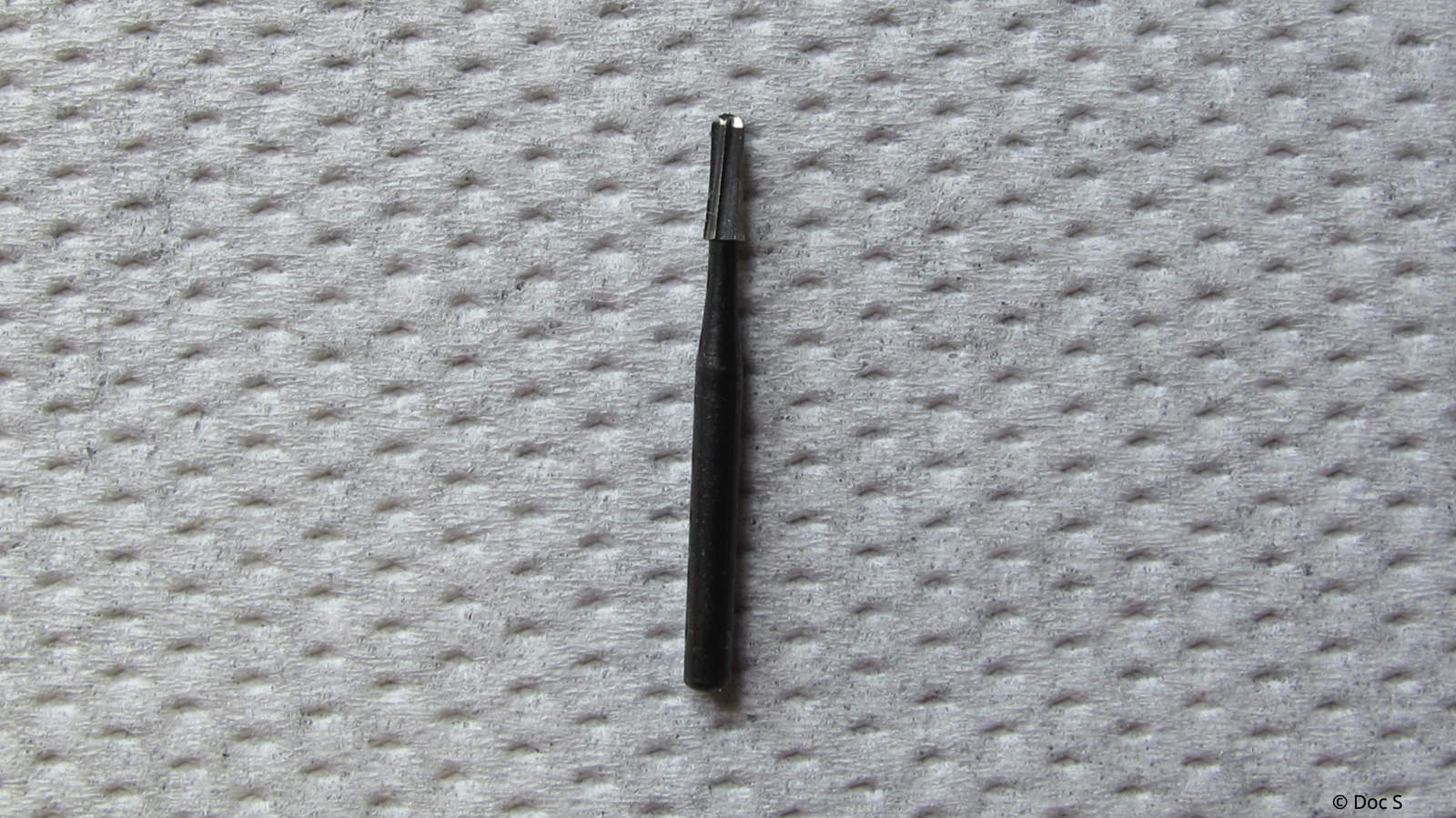 Einmal-Hartmetallfräsen für die sichere Amalgamentfernung