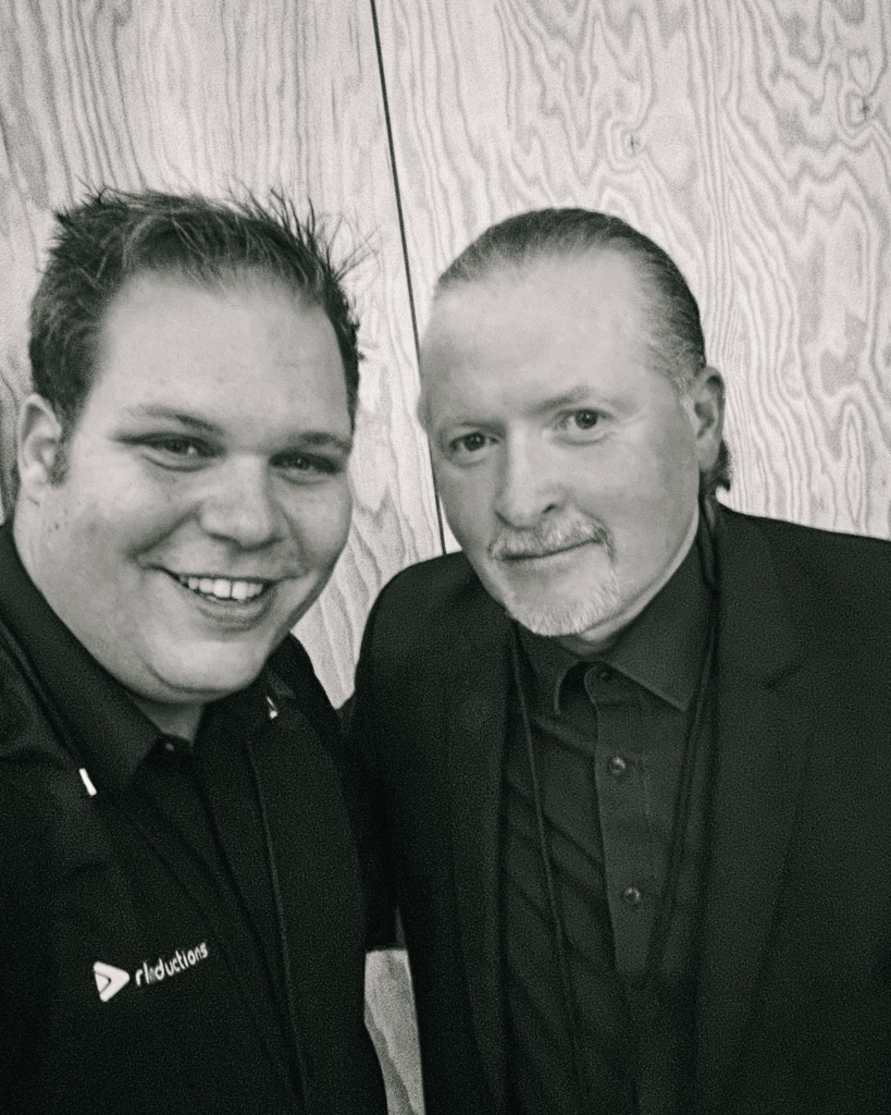 Robin Kirchhofer mit Joe Kelly an einem Firmenanlass
