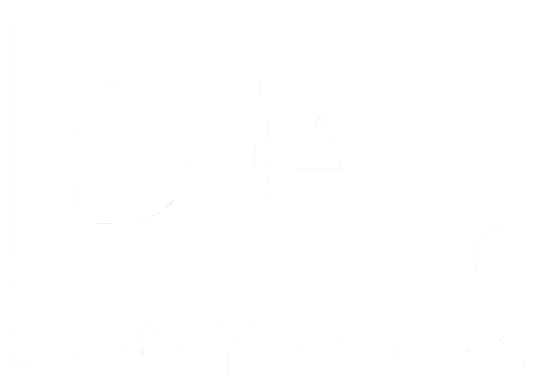 Danny-Adams-Logo-weiß.png