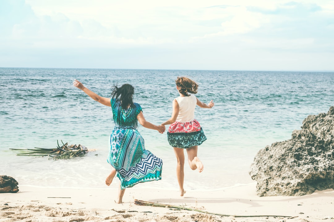 foto_frauen_strand.jpeg