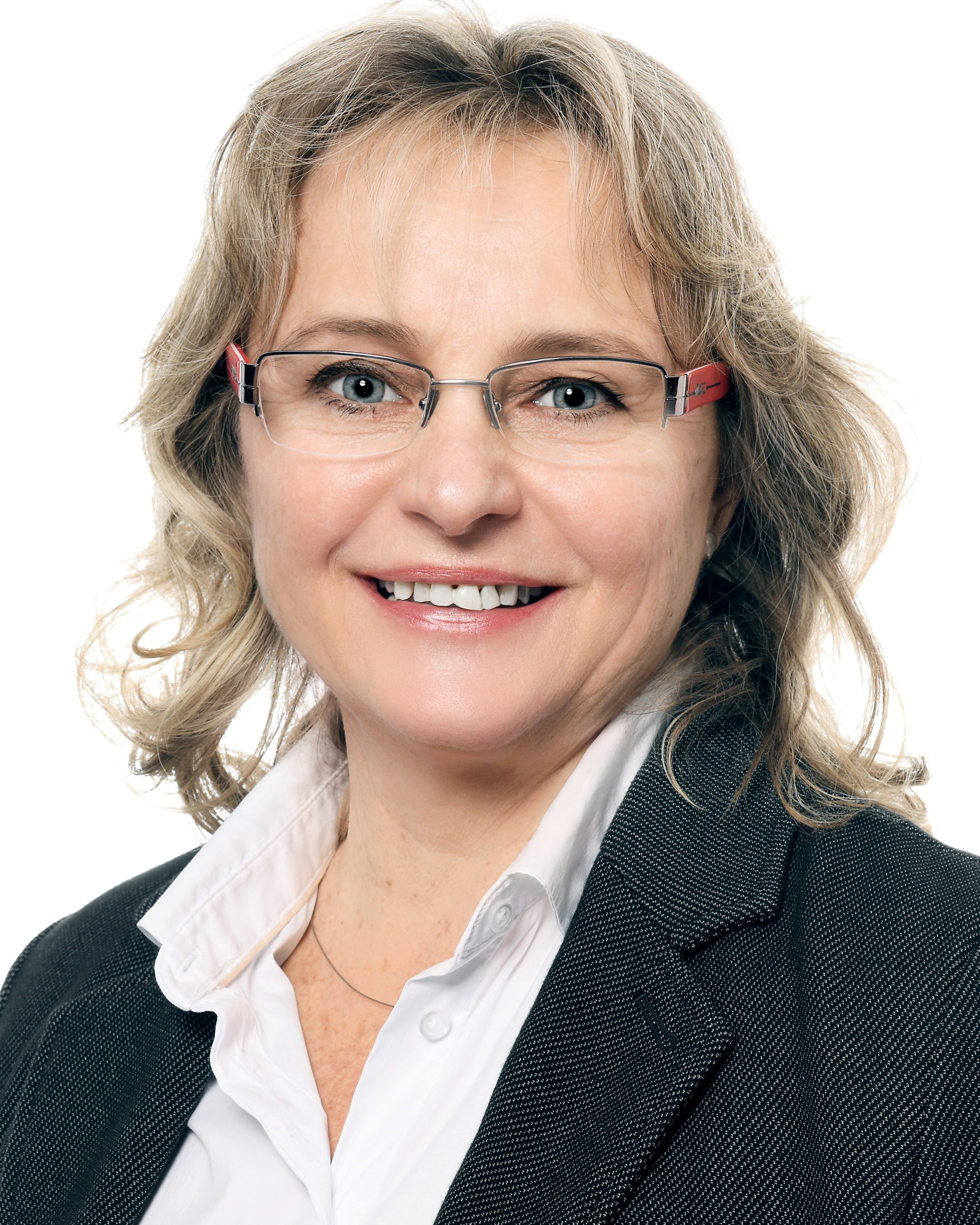 Simone_Degen Business.jpg