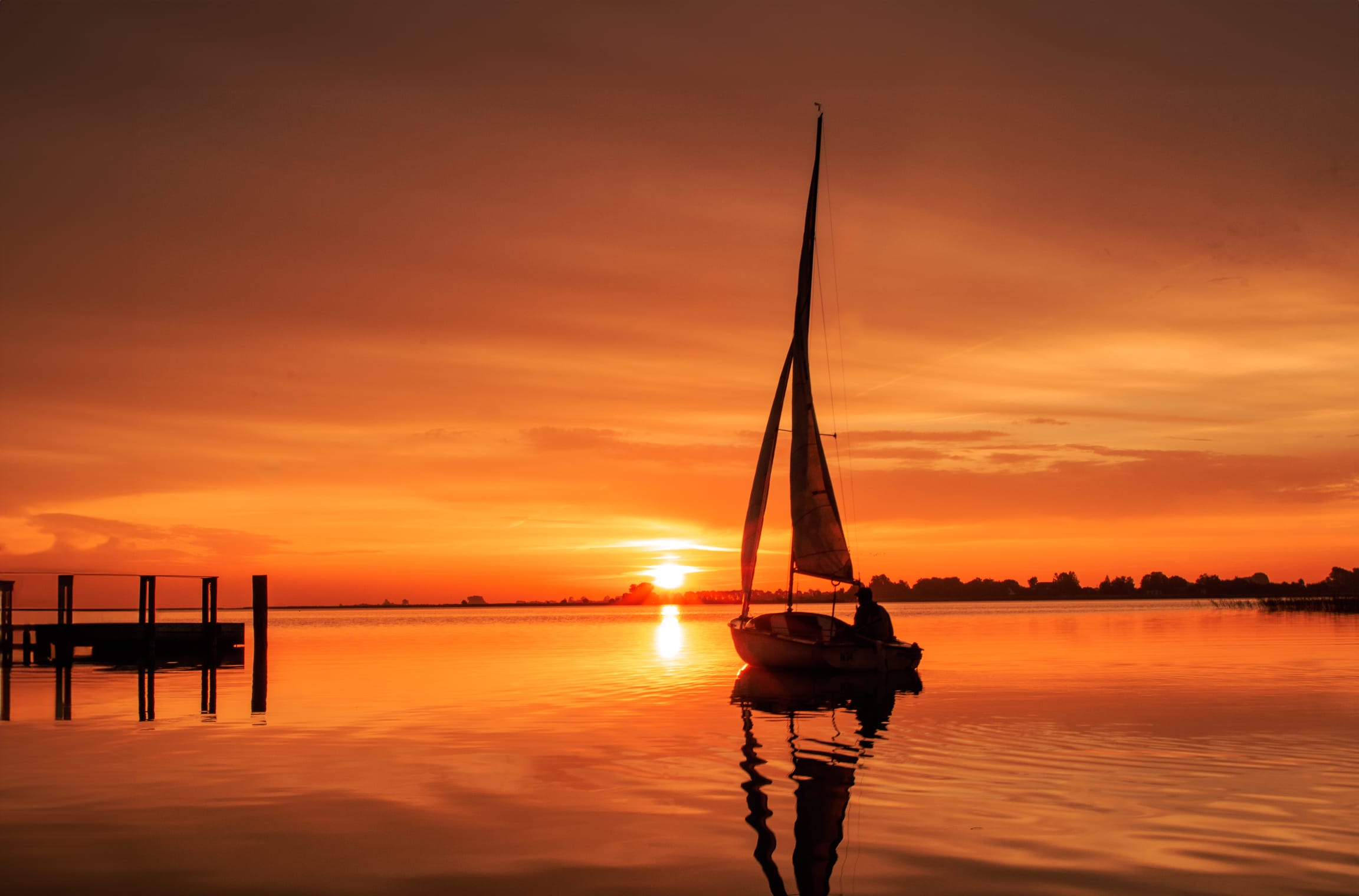 2023_Gristower Hafen zum Sonnenaufgang-.jpg