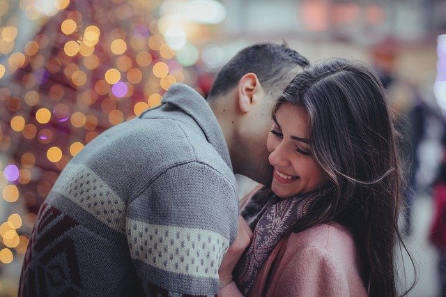 Glückliches Paar emotionale Abhängigkeit