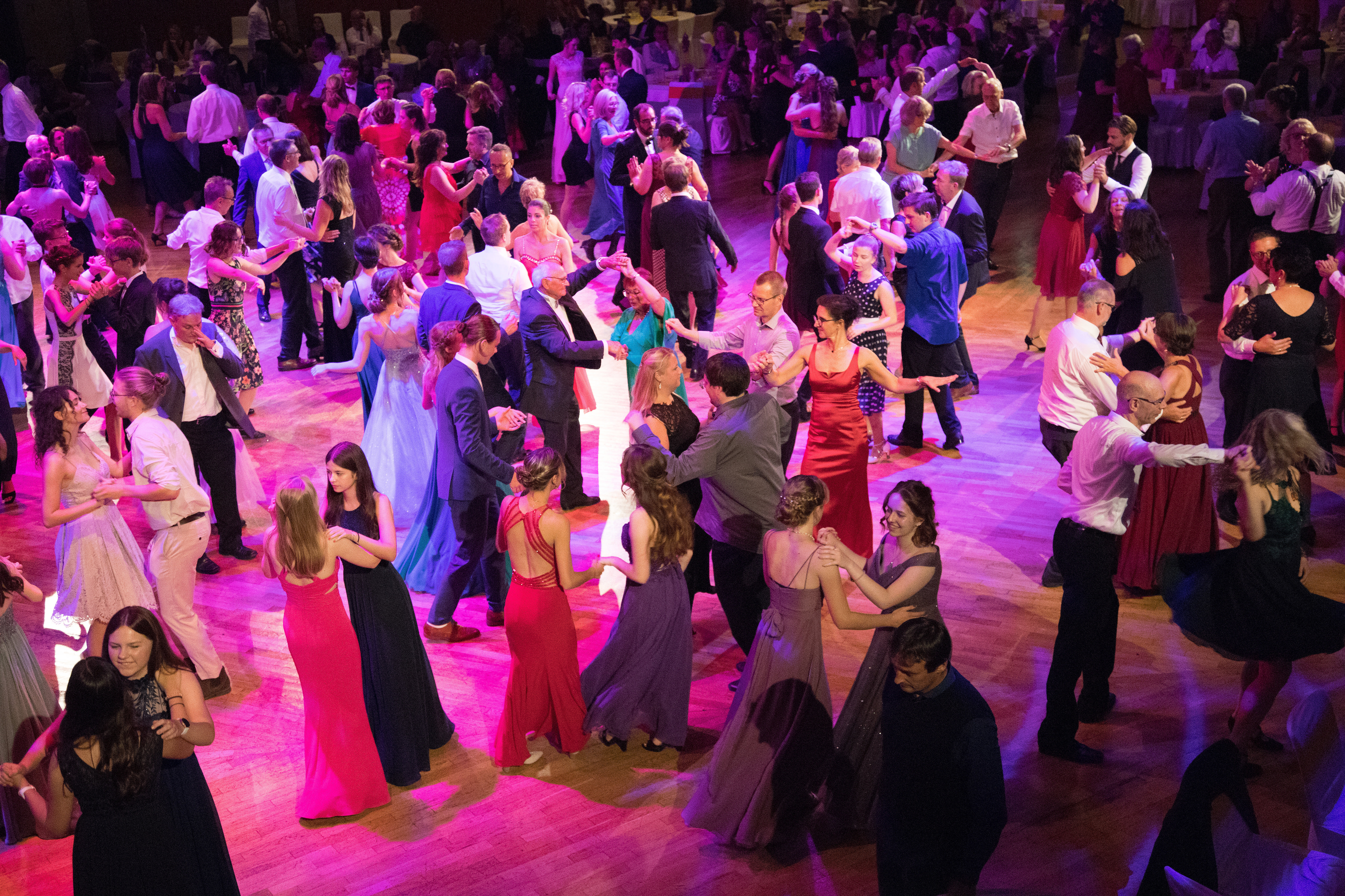 22112_ball_410b.jpg