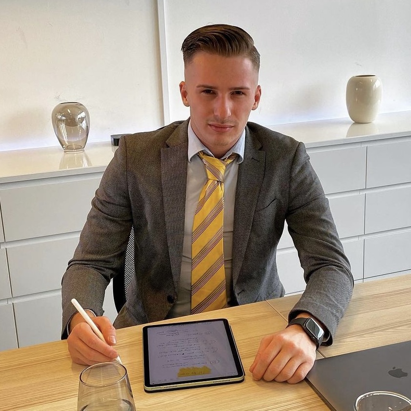 CEO