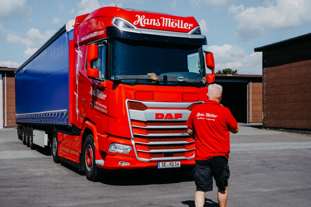 Möller LKW.jpg