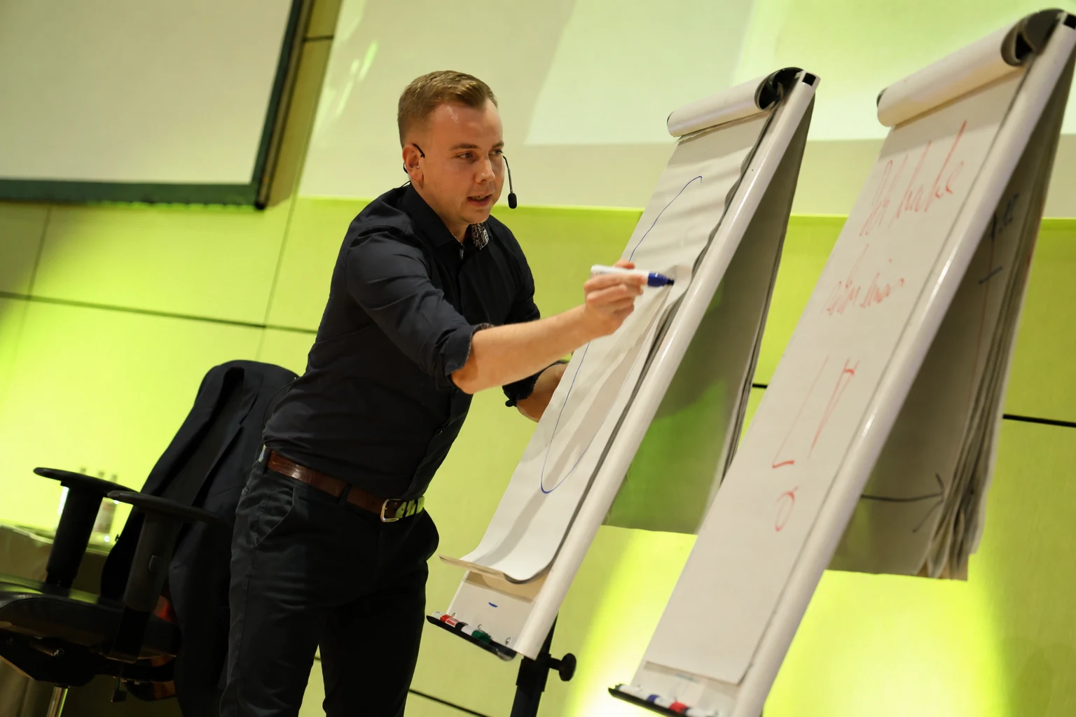 Thore am Whiteboard