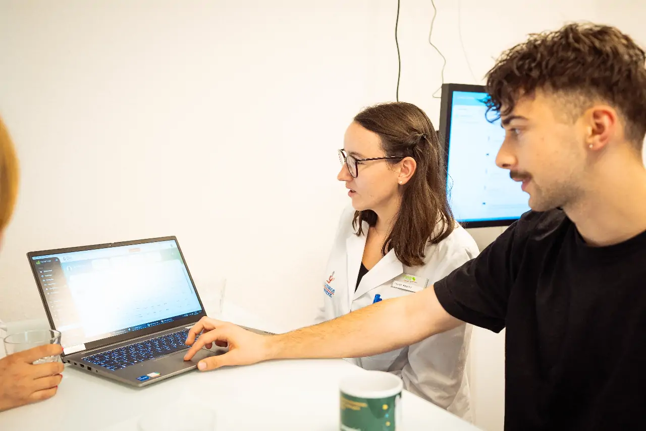 Strukturierte Einarbeitung, fachspezifische Schulungen und aktive Förderung Ihrer beruflichen Weiterentwicklung in der Apotheke.