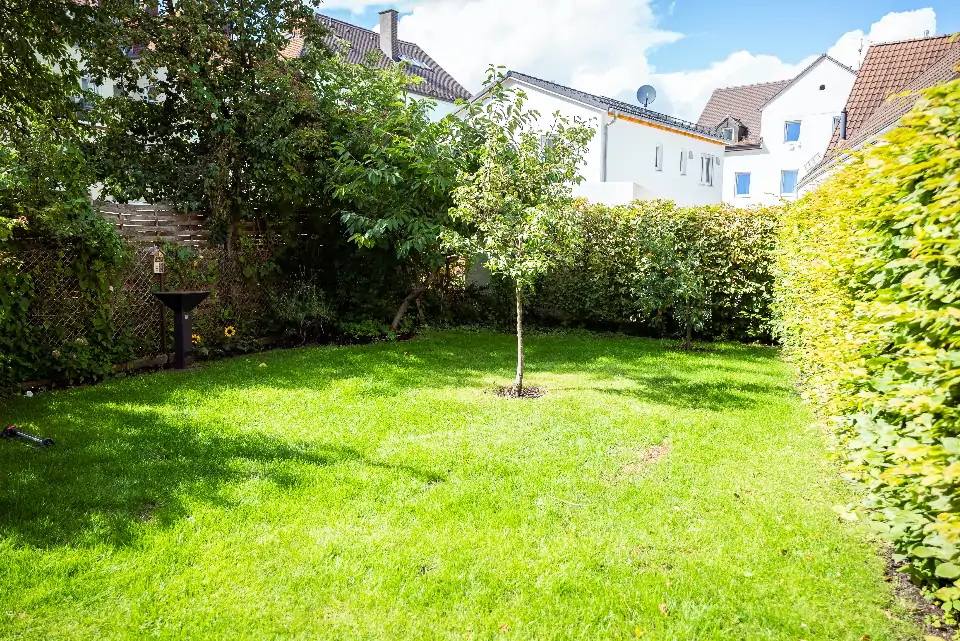 Ob im Garten sonnen, kochen oder im Ruheraum schlafen - bei uns kannst du während deiner Pause die Batterien aufladen.