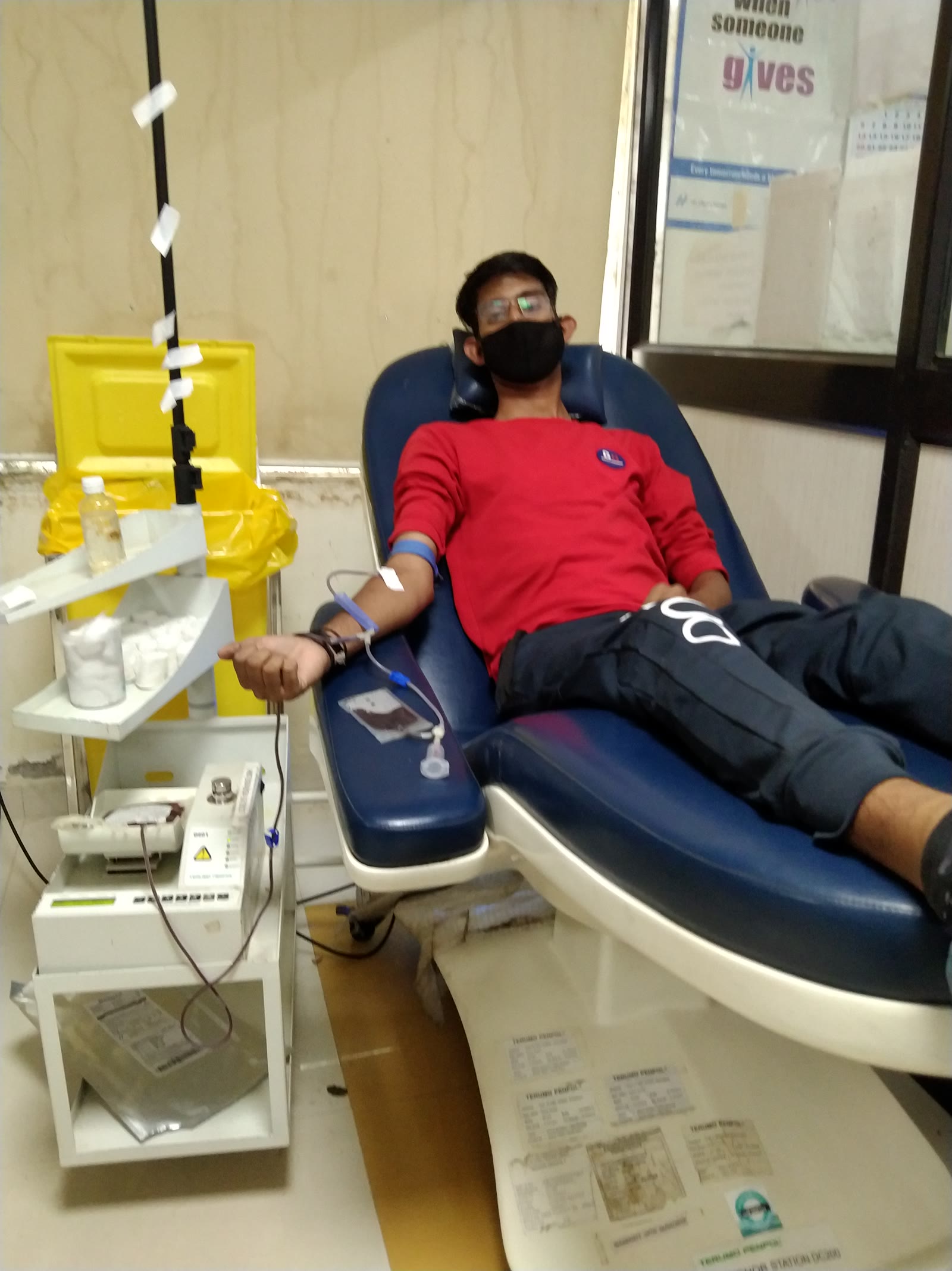 Blood donation event supported by UUF volunteers