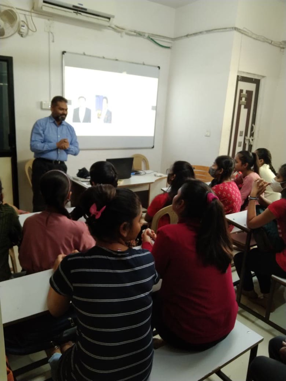 A career counselling presentation organised for students by UUF