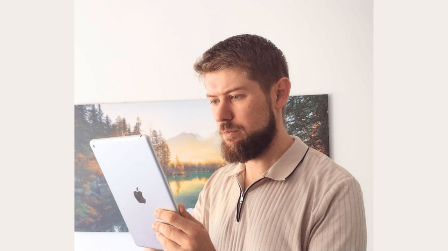 Pascal Mayer Hintergrund (56).jpg